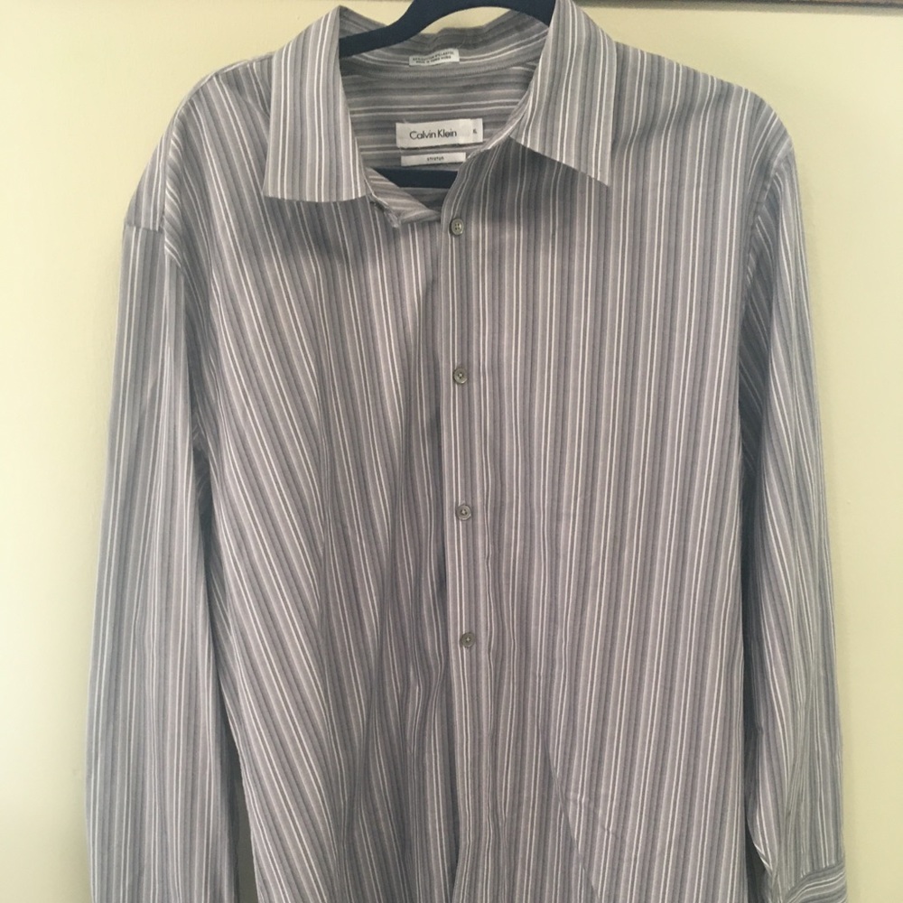 Calvin Klein men’s button down